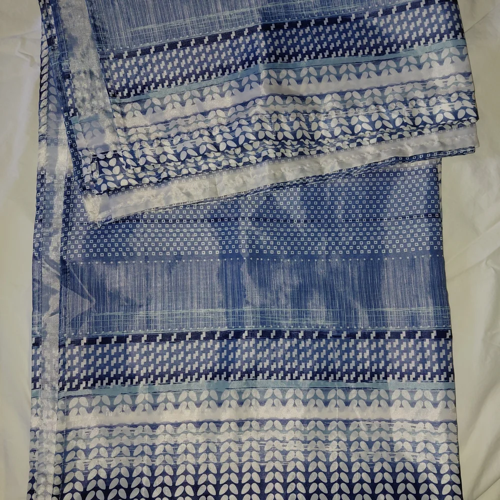 New Mainstay New Blue and White Shower Curtin 72x72